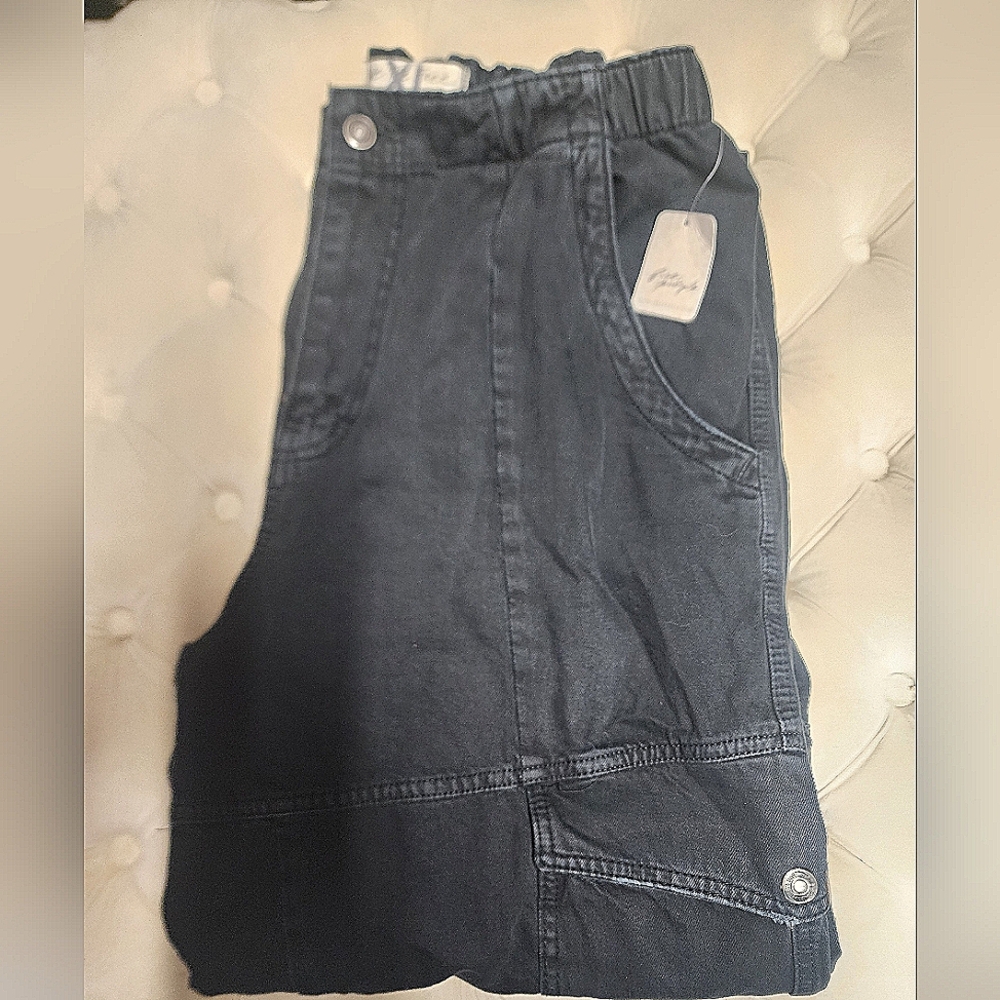 WE THE FREE BY FREE PEOPLE Women's Black Baggy Cargo Tapered Pants - XL NWT